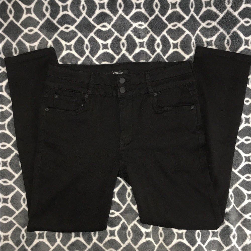 Black Jeans